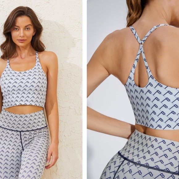 PollyPark SET of 2: Top & high waist reversible shorts in Naval Printed Small - Picture 7 of 15